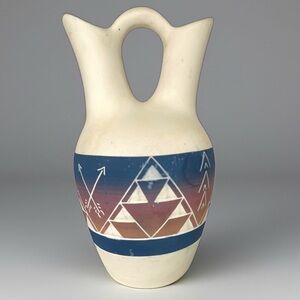 Sioux pottery wedding pictures, signed by artist